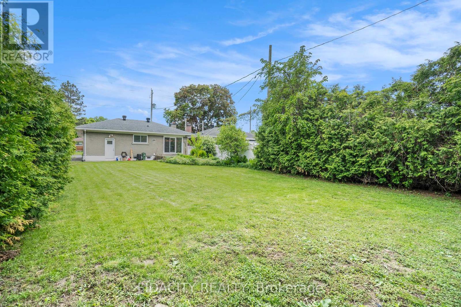 2147 Iris Street, Ottawa, Ontario  K2C 1B4 - Photo 24 - X12176329