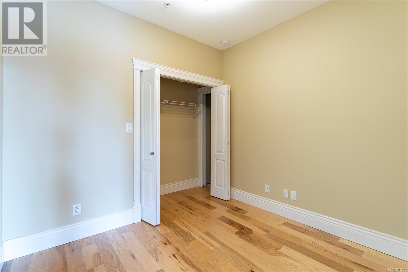 408 1602 Quadra St, Victoria, British Columbia  V8W 2L4 - Photo 11 - 1001292