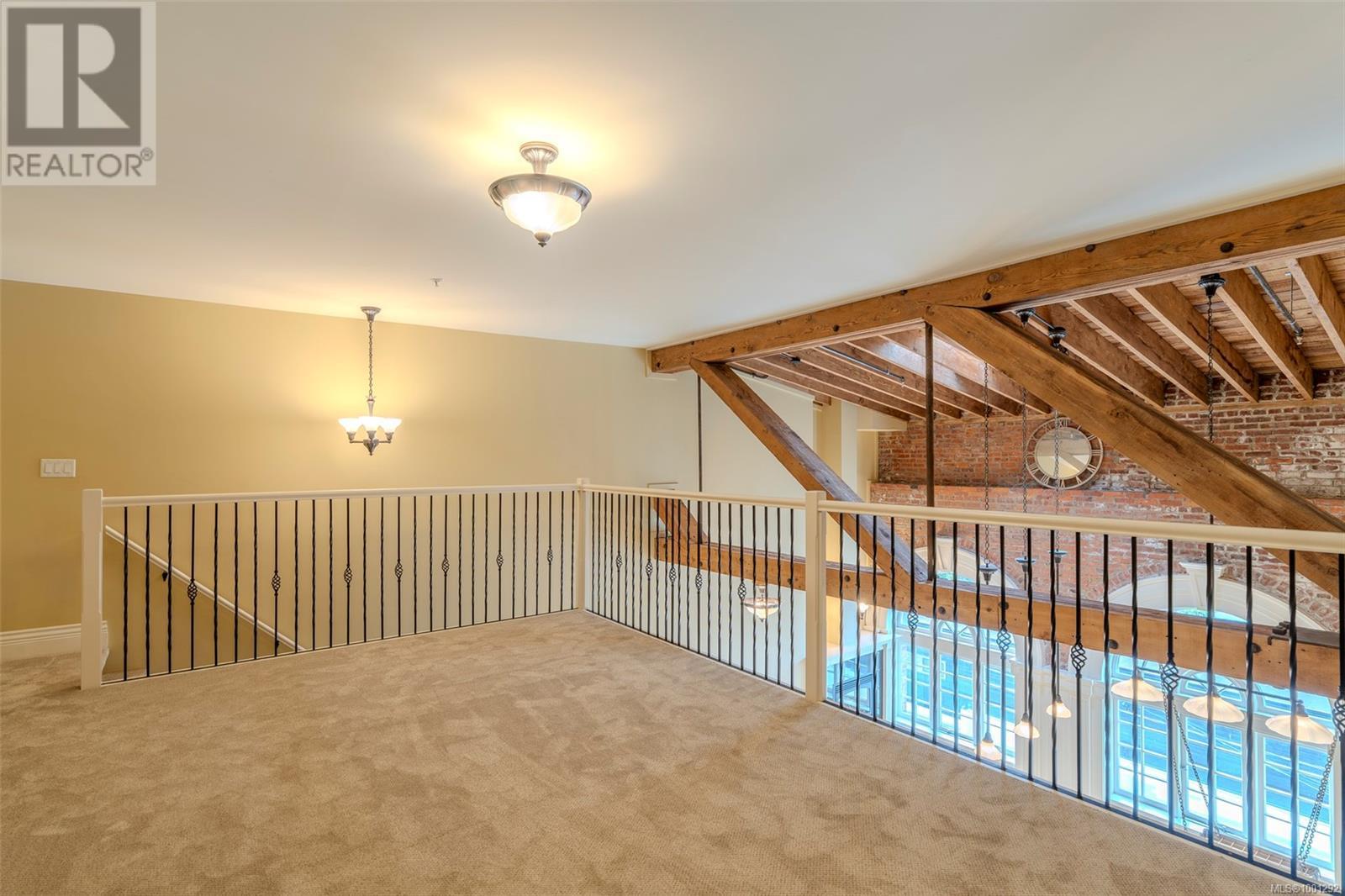 408 1602 Quadra St, Victoria, British Columbia  V8W 2L4 - Photo 16 - 1001292
