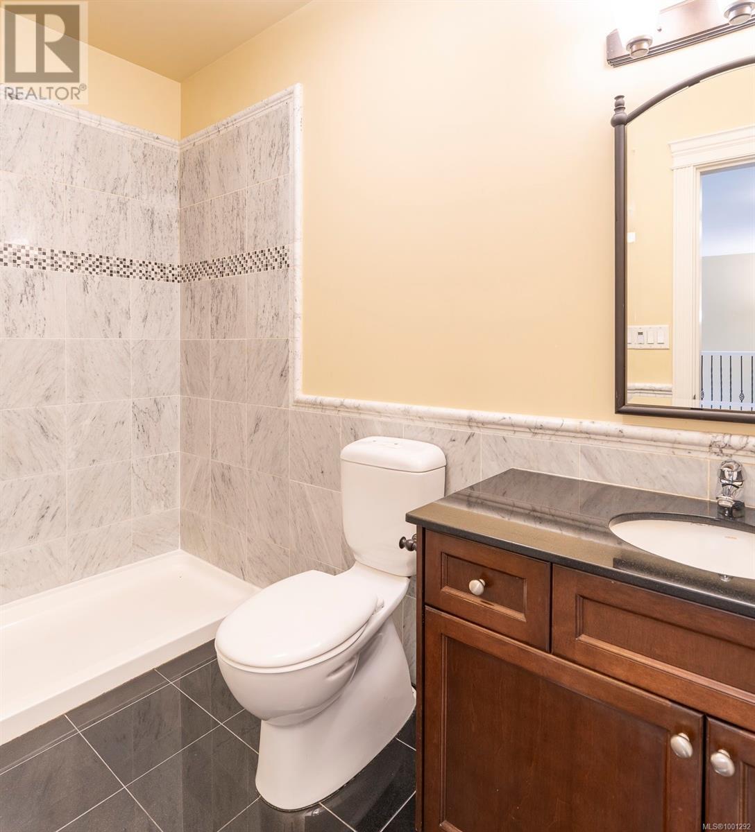 408 1602 Quadra St, Victoria, British Columbia  V8W 2L4 - Photo 19 - 1001292