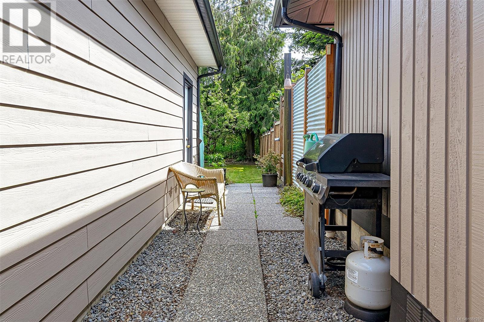 3140 Flannagan Pl, Colwood, British Columbia  V9B 5K7 - Photo 73 - 1001280