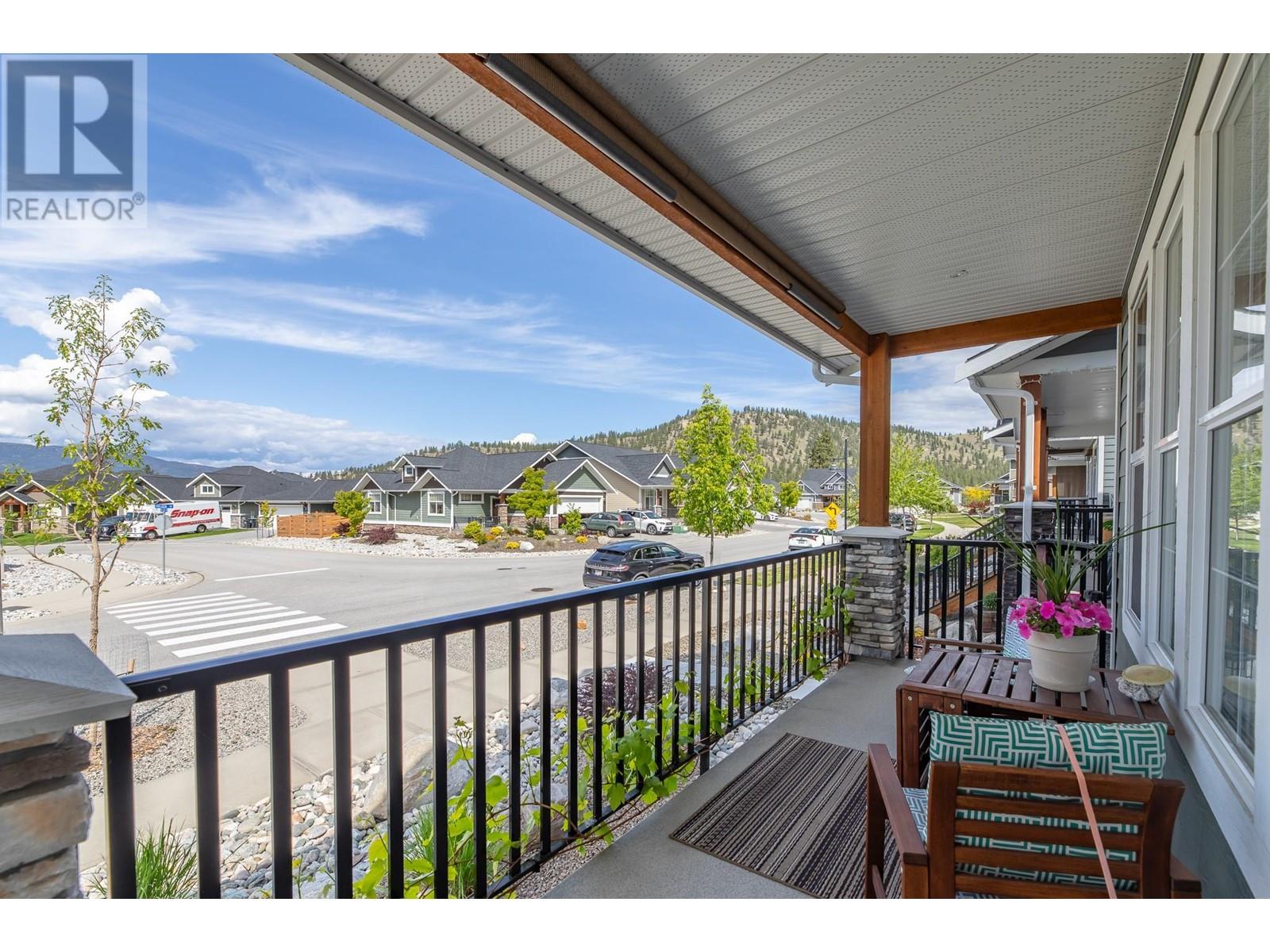 926 Holden Road, Penticton, British Columbia  V2A 9G6 - Photo 3 - 10334017
