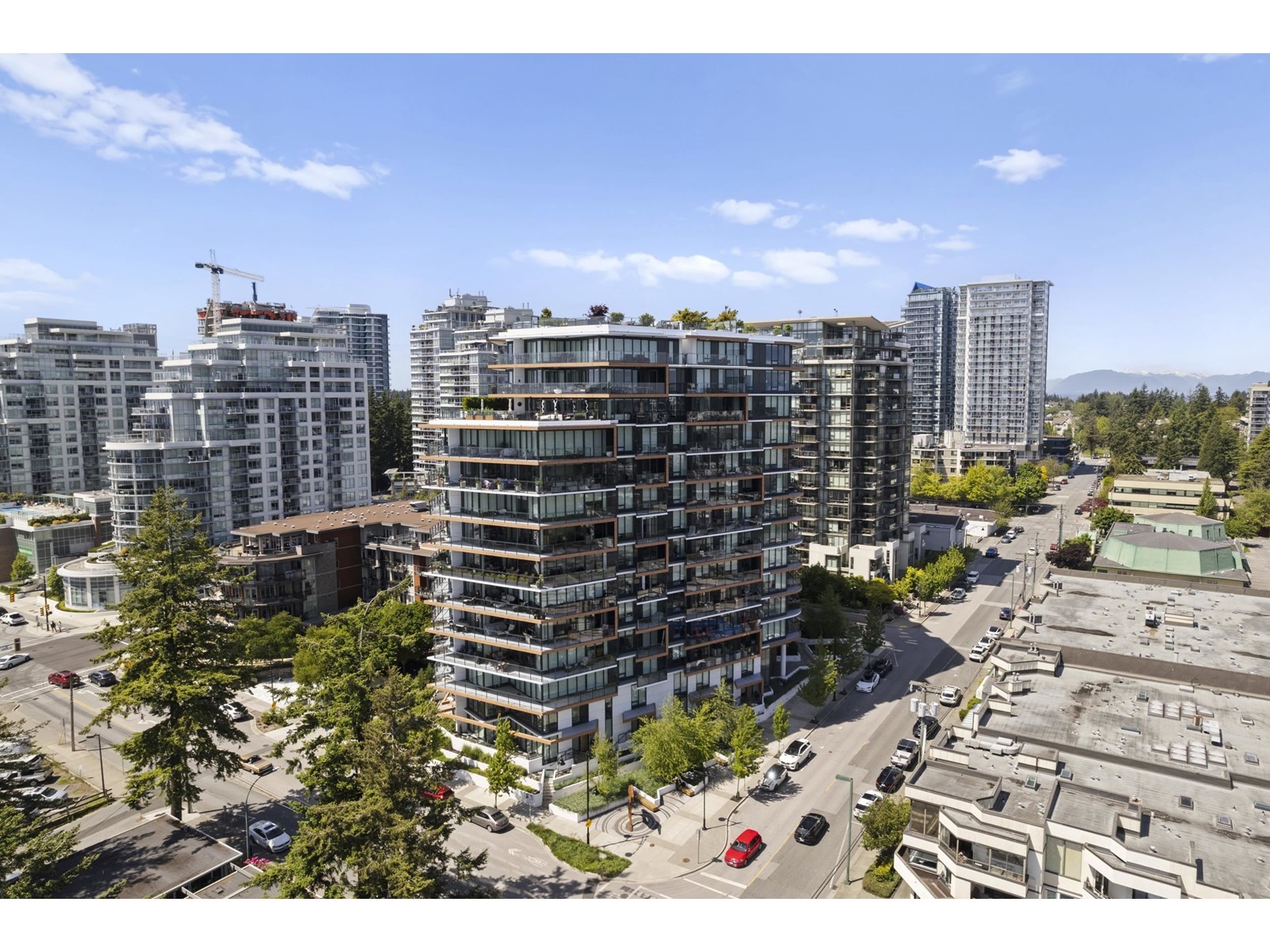 404 1439 George Street, White Rock, British Columbia  V4B 0B9 - Photo 1 - R3007544