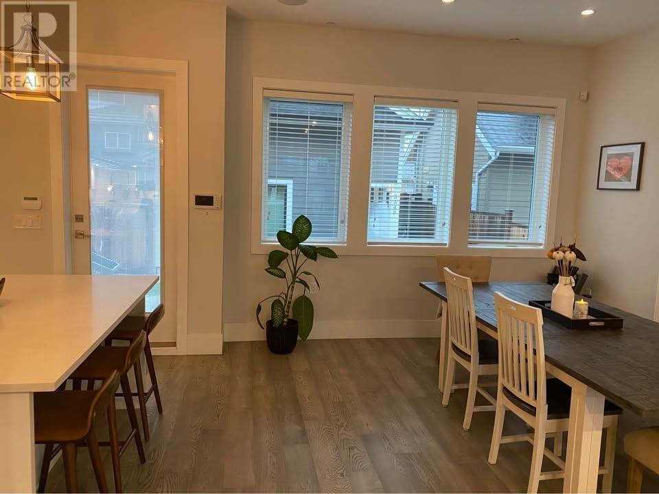 3345 Parker Street, Vancouver, British Columbia  V5K 2W1 - Photo 6 - R3007611