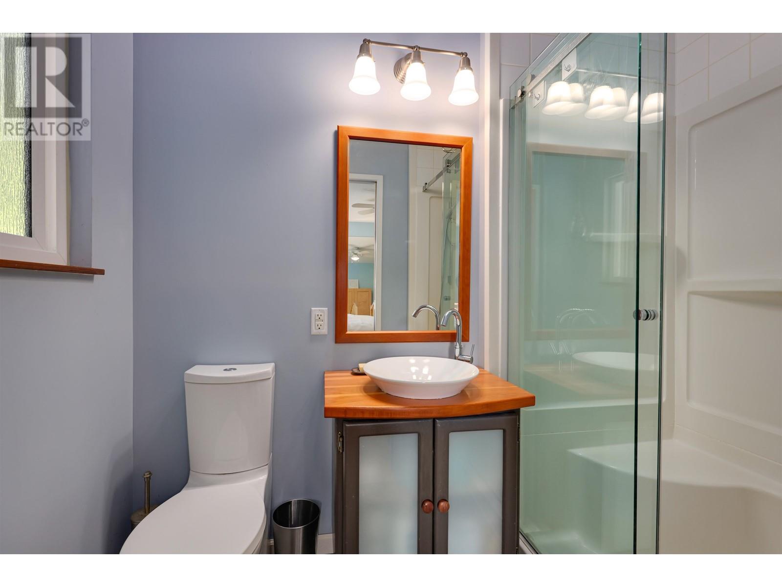 4638 Lockehaven Place, North Vancouver, British Columbia  V7G 2B8 - Photo 20 - R3007624
