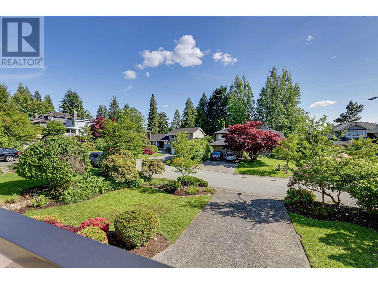 4638 Lockehaven Place, North Vancouver, British Columbia  V7G 2B8 - Photo 31 - R3007624