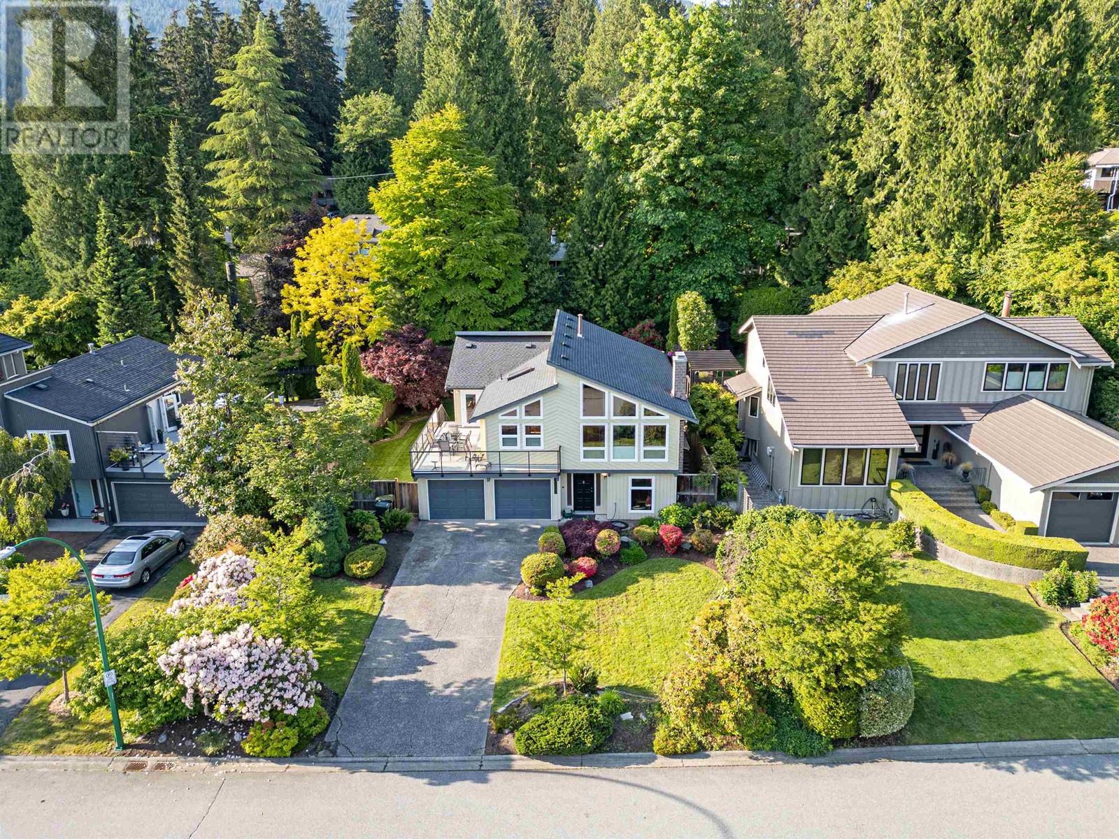4638 Lockehaven Place, North Vancouver, British Columbia  V7G 2B8 - Photo 35 - R3007624