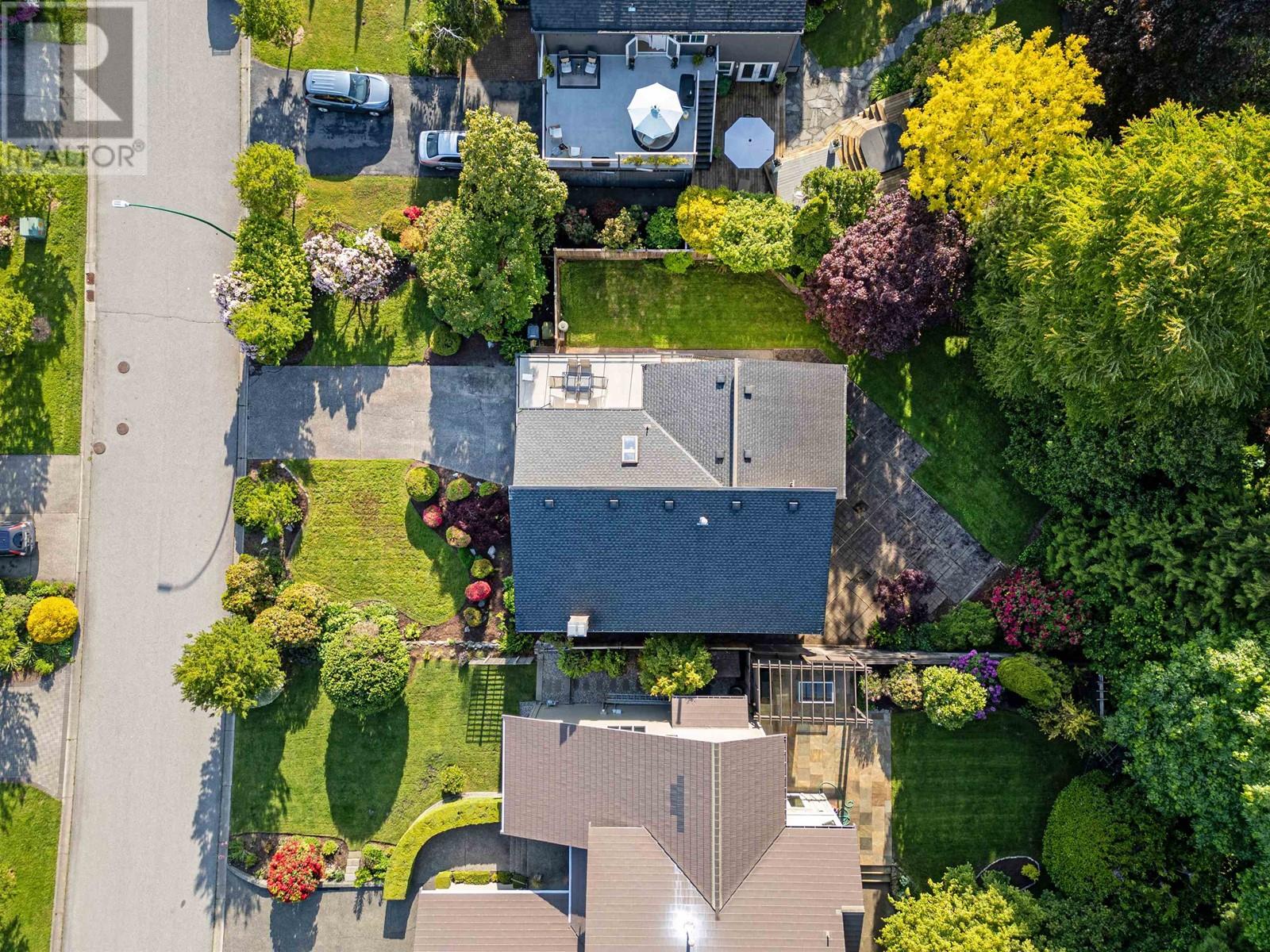4638 Lockehaven Place, North Vancouver, British Columbia  V7G 2B8 - Photo 37 - R3007624
