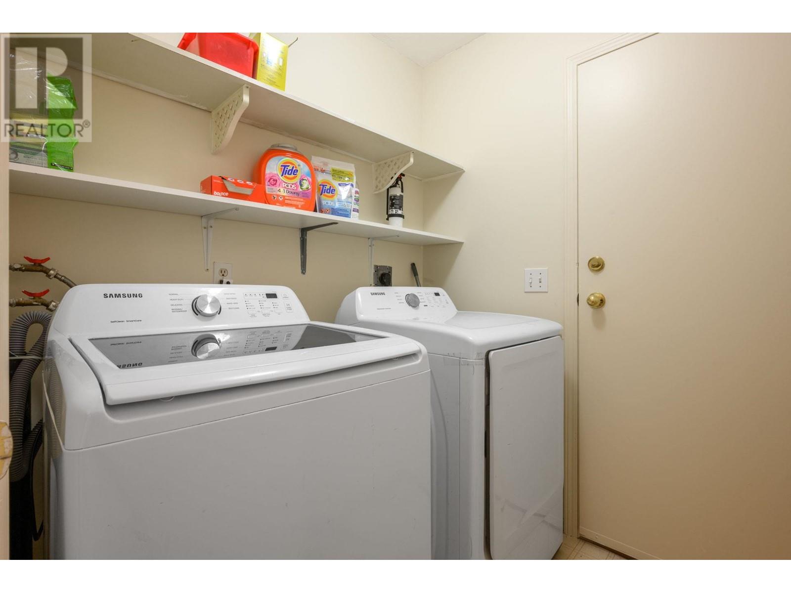 3910 Ambleside Close, Port Coquitlam, British Columbia  V3B 7G2 - Photo 25 - R3007633