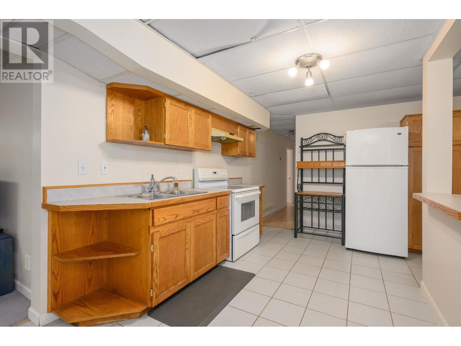 3910 Ambleside Close, Port Coquitlam, British Columbia  V3B 7G2 - Photo 26 - R3007633