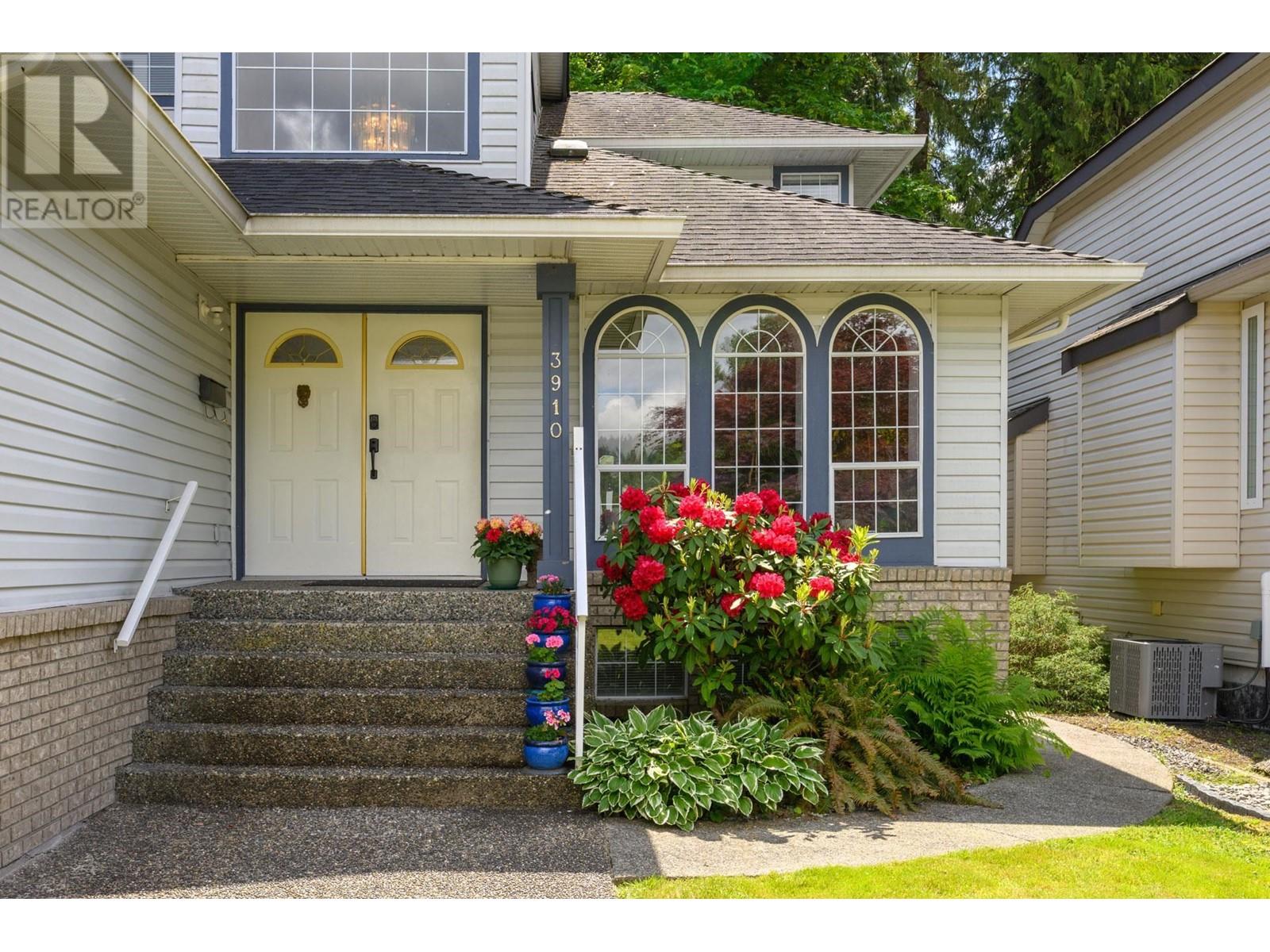3910 Ambleside Close, Port Coquitlam, British Columbia  V3B 7G2 - Photo 3 - R3007633