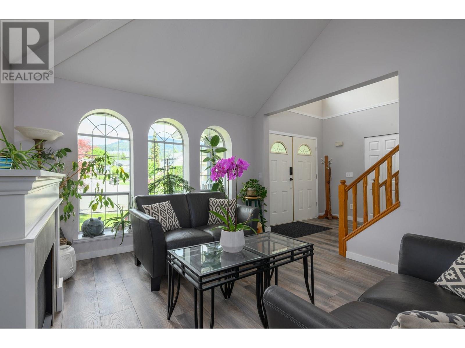 3910 Ambleside Close, Port Coquitlam, British Columbia  V3B 7G2 - Photo 6 - R3007633