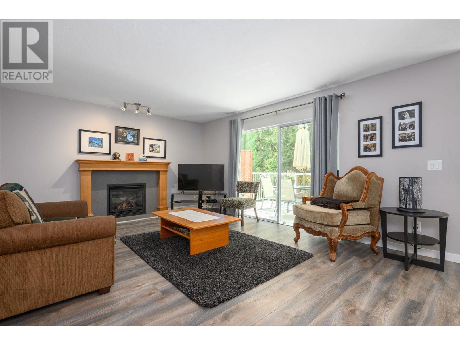 3910 Ambleside Close, Port Coquitlam, British Columbia  V3B 7G2 - Photo 9 - R3007633