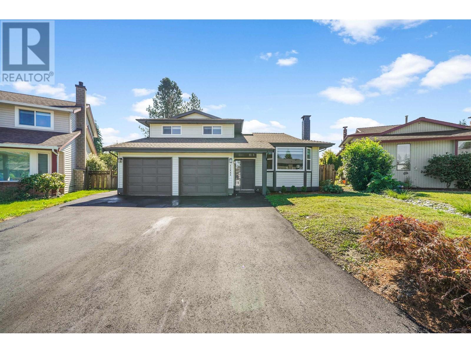 23005 Apple Grove, Maple Ridge, British Columbia  V2X 9K3 - Photo 1 - R3007637