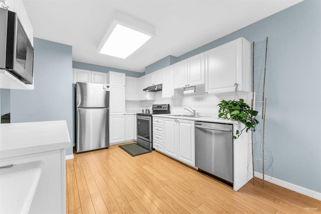 104 9310 King George Boulevard, Surrey, British Columbia  V3V 5W3 - Photo 7 - R3007522
