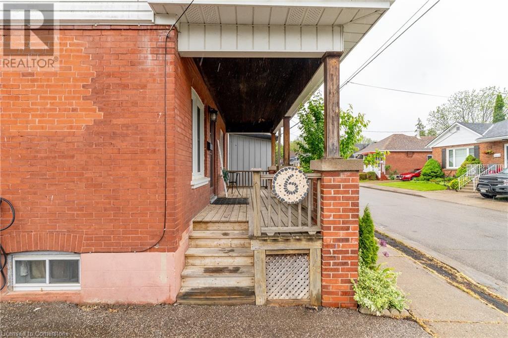 Property at 6 STINSON Avenue image 4