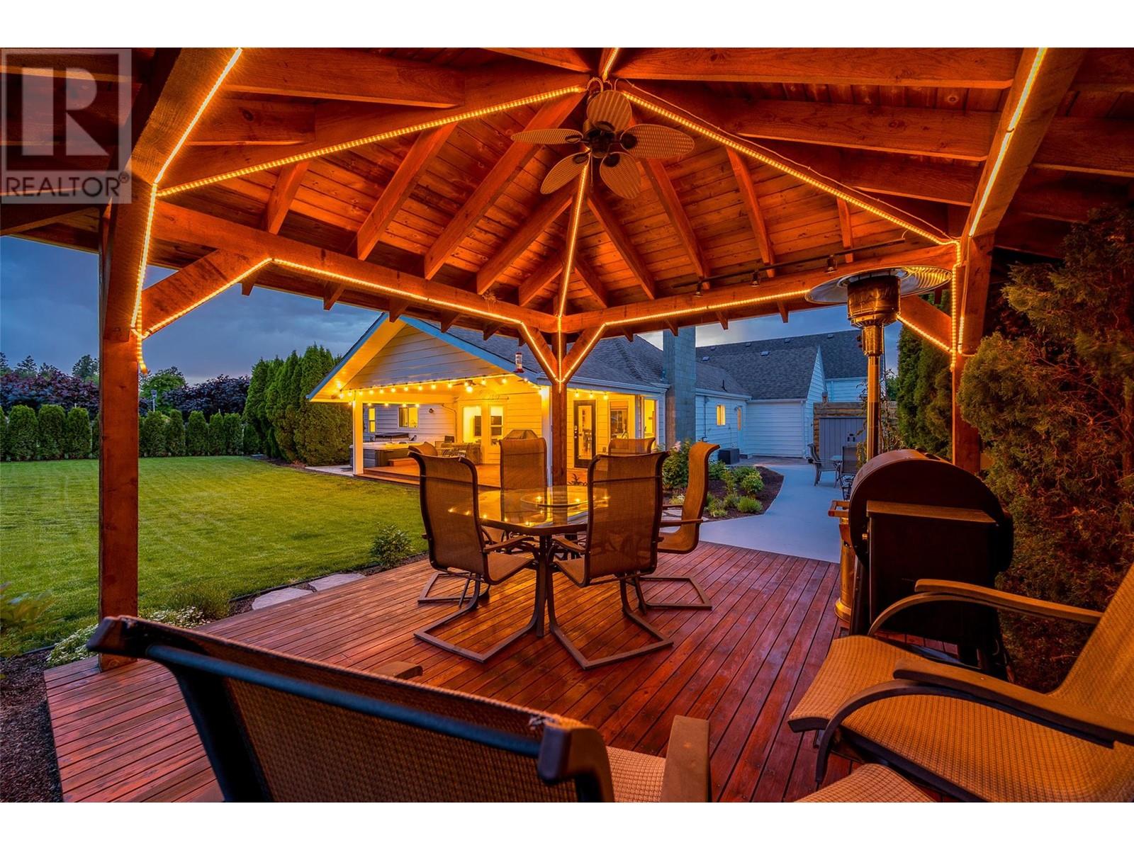 1451 Oakridge Road, Kelowna, British Columbia  V1W 3A8 - Photo 66 - 10348853