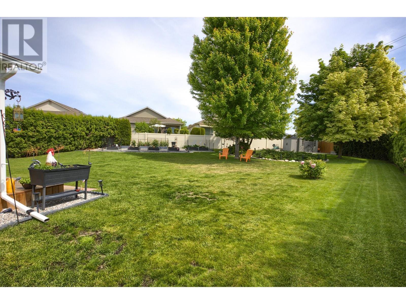 448 Lakeway Drive, Kelowna, British Columbia  V1W 3S4 - Photo 23 - 10349381