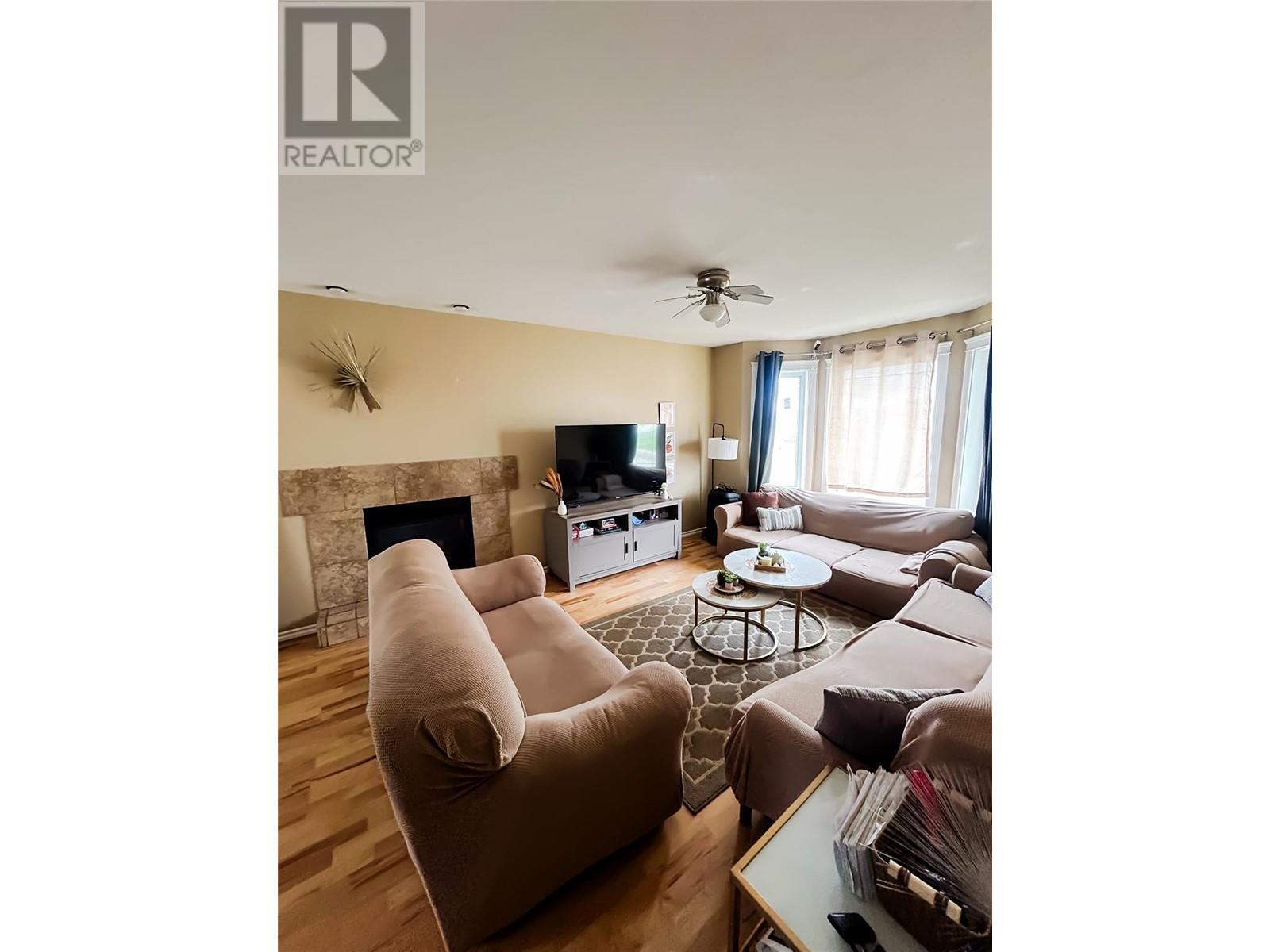 721 100 Avenue, Dawson Creek, British Columbia  V1G 0B5 - Photo 11 - 10349552