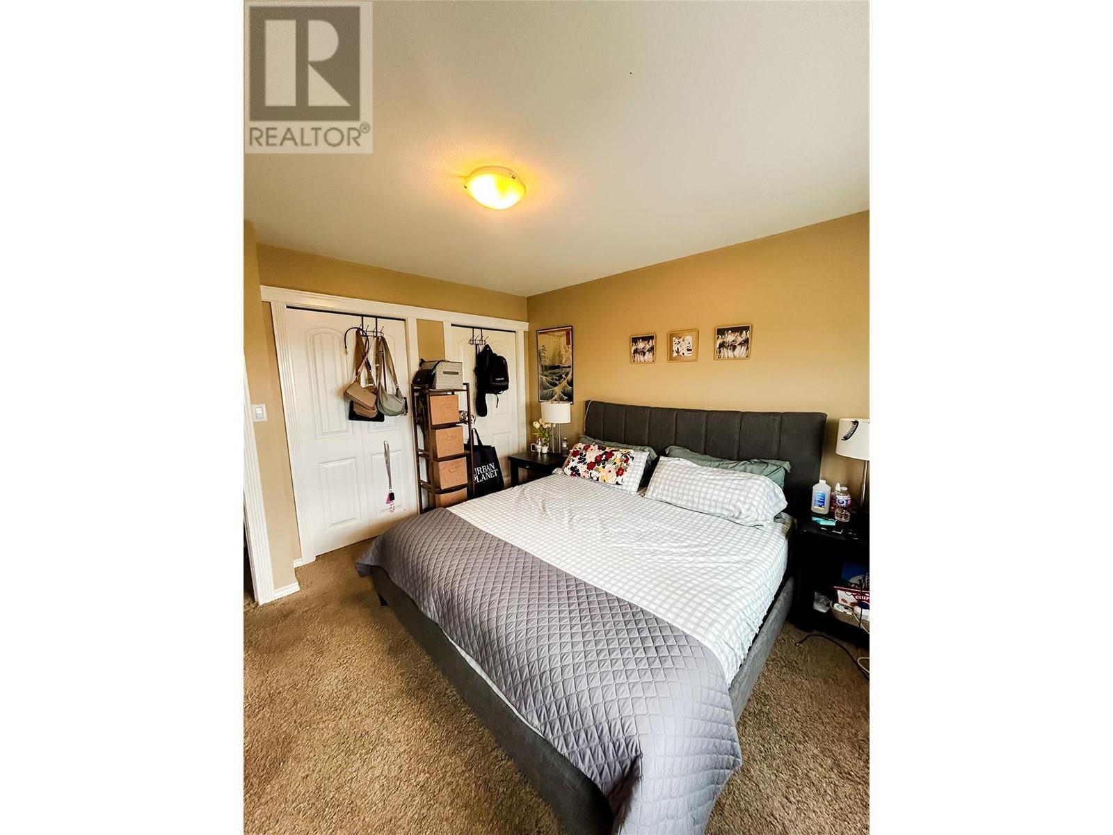 721 100 Avenue, Dawson Creek, British Columbia  V1G 0B5 - Photo 3 - 10349552