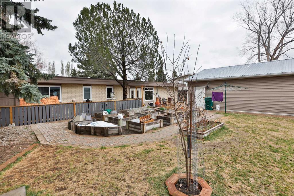 1818 14 Avenue N, Lethbridge, Alberta  T1H 5J7 - Photo 27 - A2208770