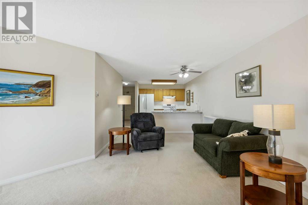 Property at 315, 3 Parklane Way image 3