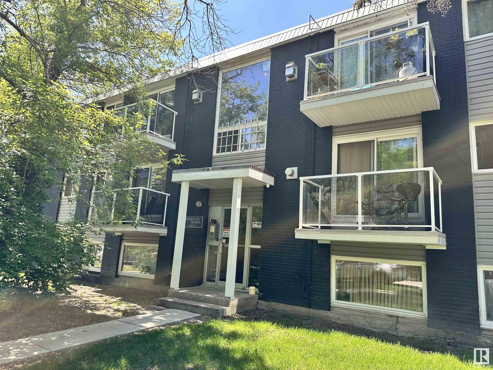 Property at #10 10620 122 ST NW image 1