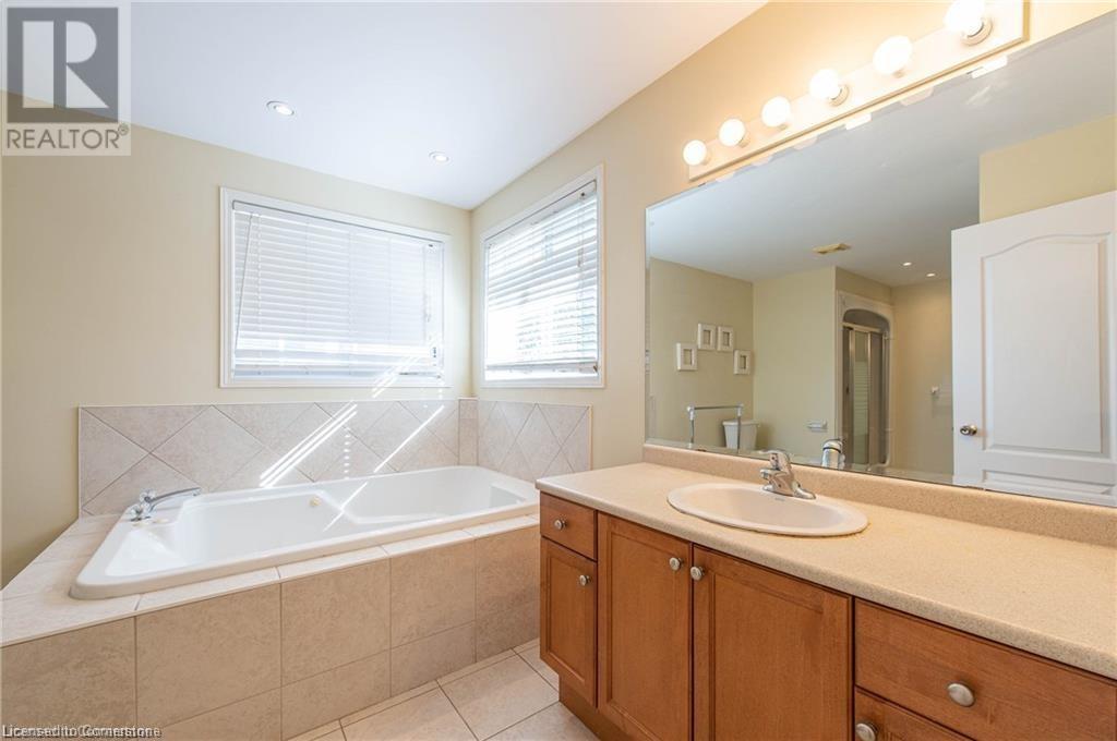 549 New Bedford Drive, Waterloo, Ontario  N2K 4M7 - Photo 18 - 40734156