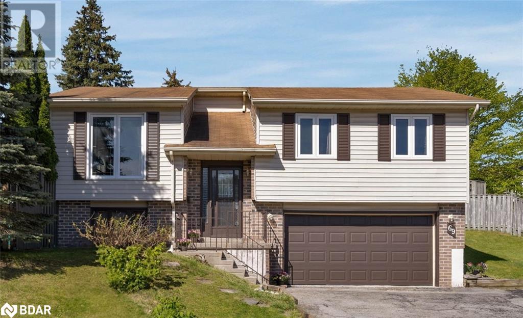 69 MCCONKEY Place, Barrie, Ontario