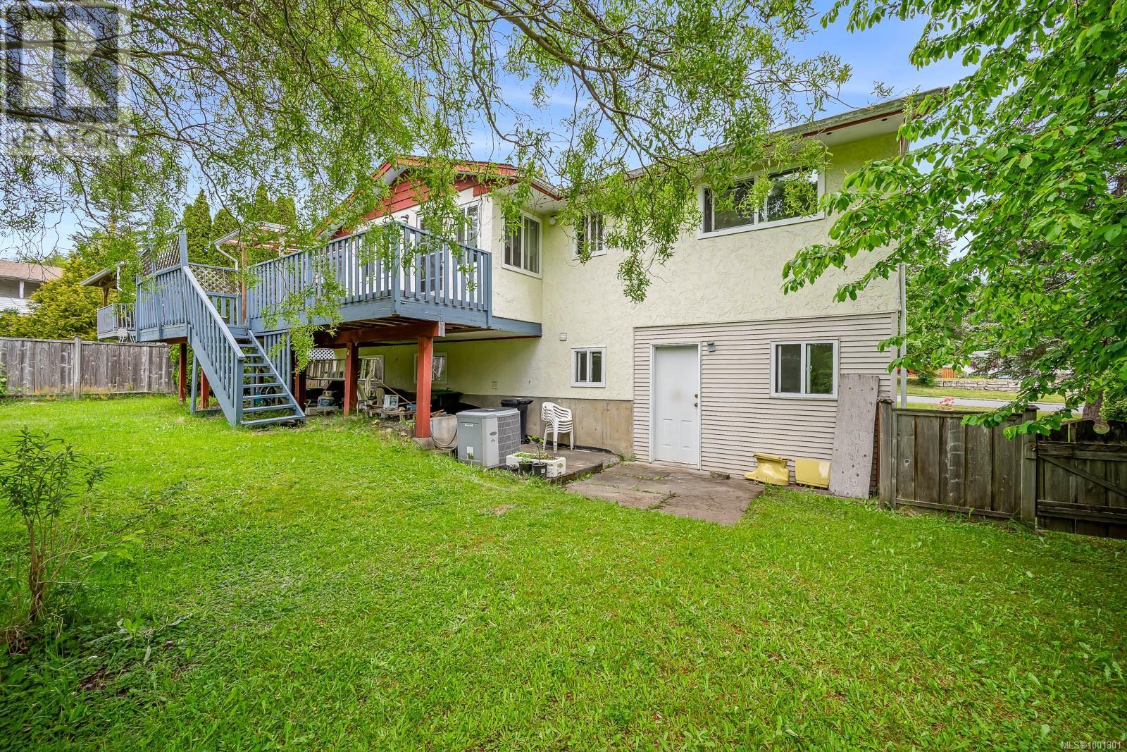 1608 Mclauchlin Ave, Courtenay, British Columbia  B9N 3V8 - Photo 4 - 1001301