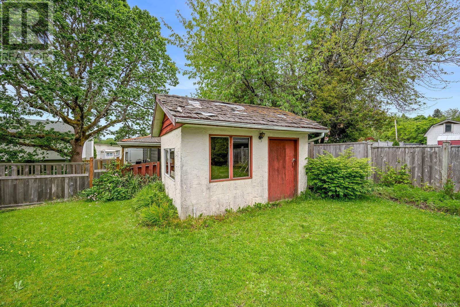 1608 Mclauchlin Ave, Courtenay, British Columbia  B9N 3V8 - Photo 34 - 1001301