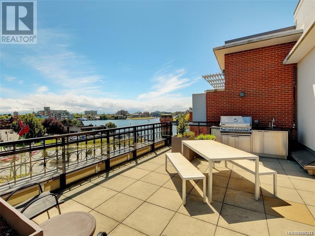 Property at 320 1610 Store St image 1