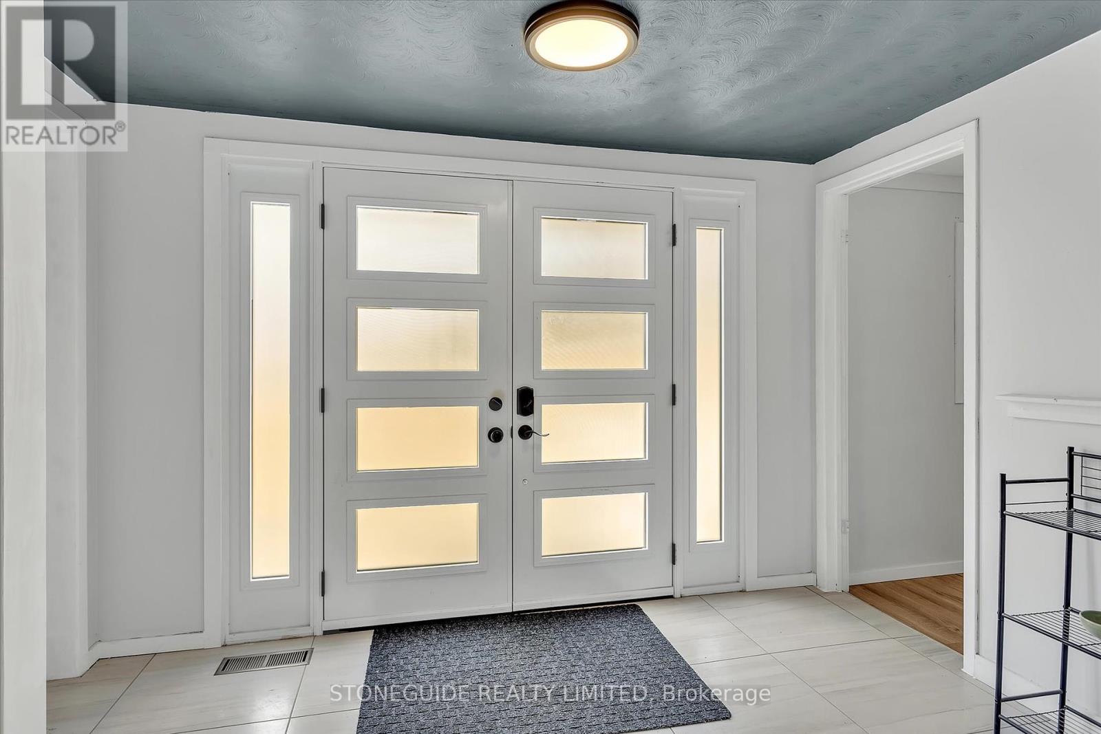 Property at 2515 EDGEWOOD PARK image 3
