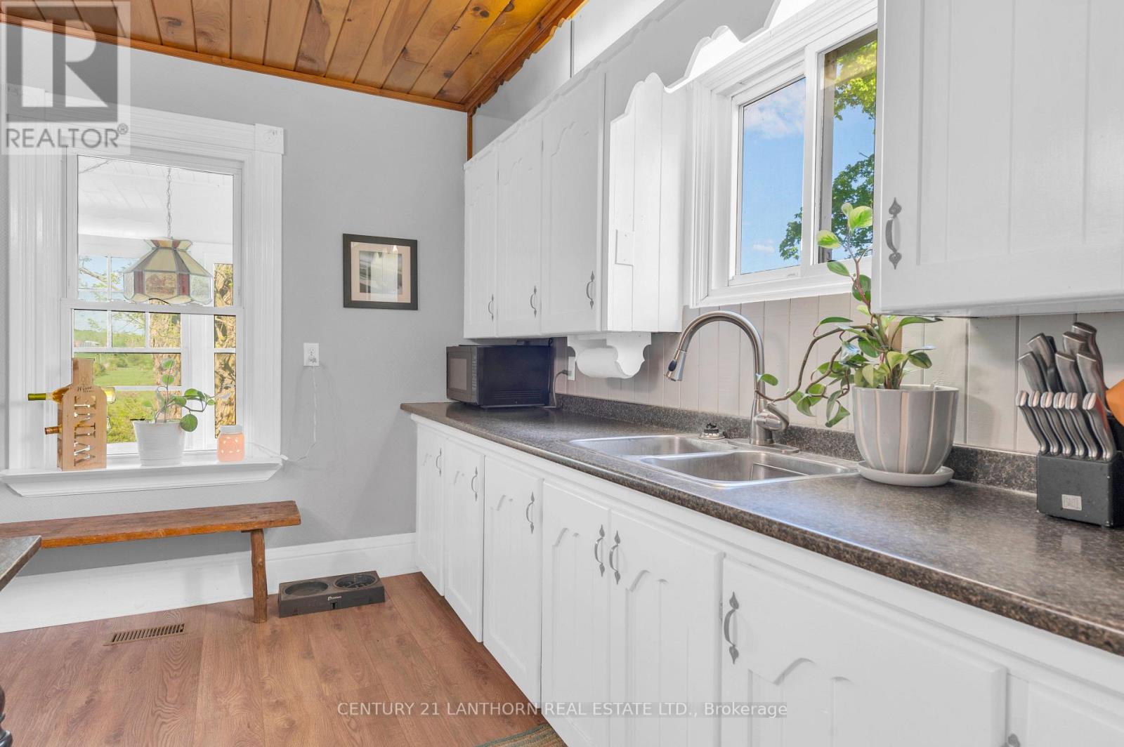 617 Mill Road, Madoc, Ontario  K0K 2K0 - Photo 10 - X12176499
