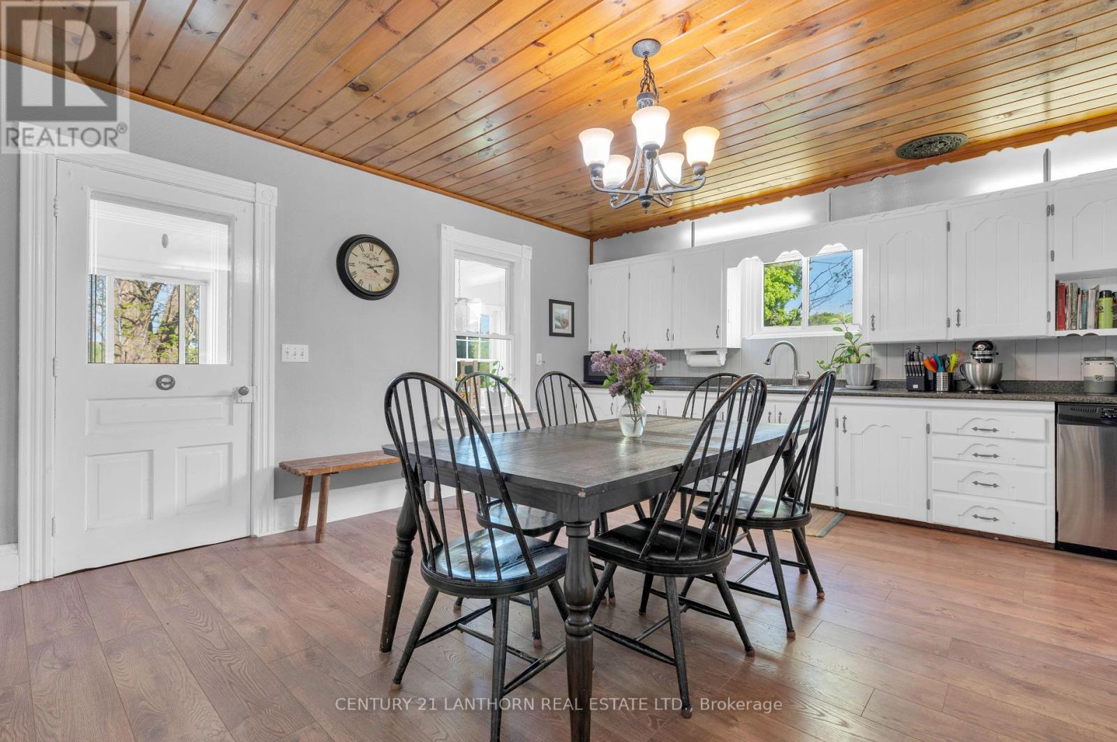 617 Mill Road, Madoc, Ontario  K0K 2K0 - Photo 8 - X12176499