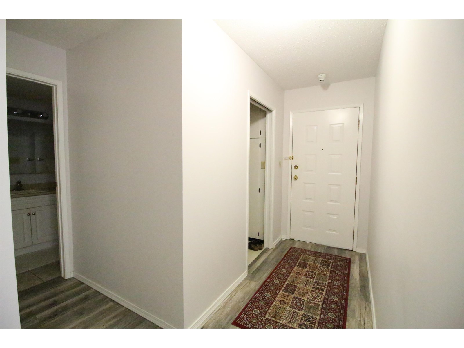 204 32025 Tims Avenue, Abbotsford, British Columbia  V2T 2H3 - Photo 3 - R3006642