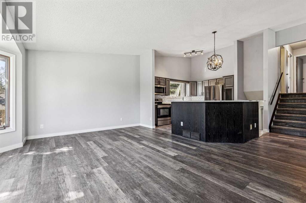 72 Hawkley Valley Road Nw, Calgary, Alberta  T3G 3B1 - Photo 8 - A2218766
