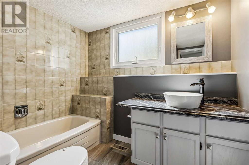 72 Hawkley Valley Road Nw, Calgary, Alberta  T3G 3B1 - Photo 32 - A2218766