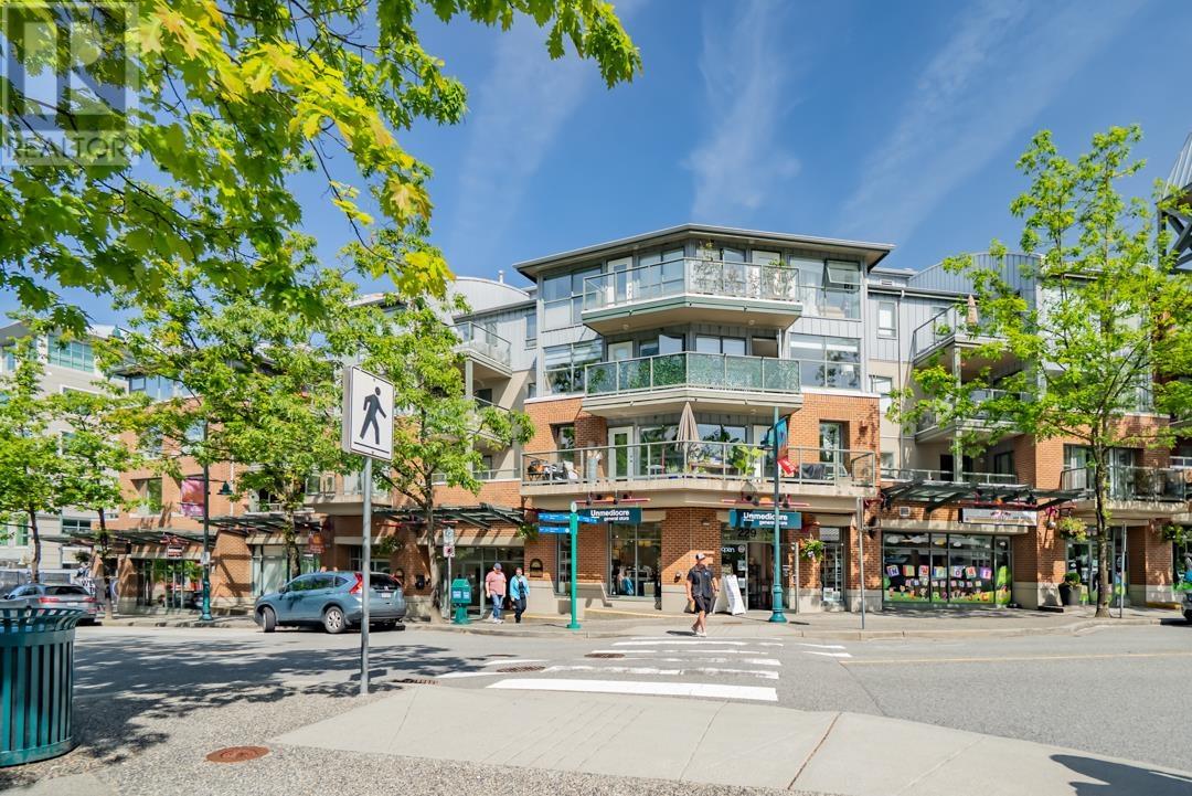 219 225 Newport Drive, Port Moody, British Columbia  V3H 5C7 - Photo 1 - R3007662
