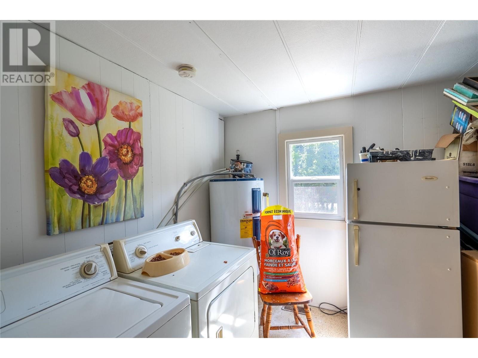 9800 3 Highway, Grand Forks, British Columbia  V0H 1H5 - Photo 40 - 10347816