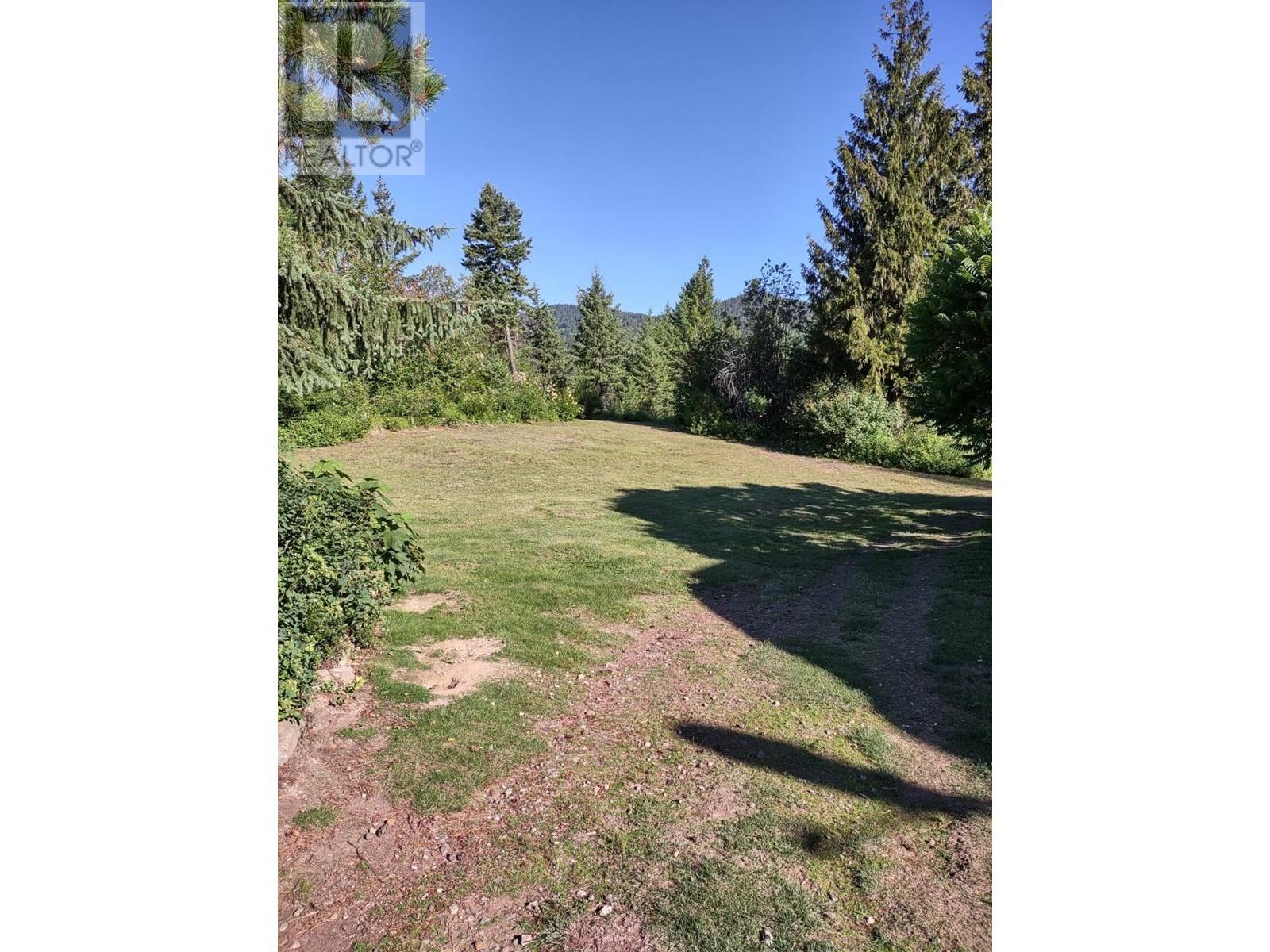 9800 3 Highway, Grand Forks, British Columbia  V0H 1H5 - Photo 20 - 10347816