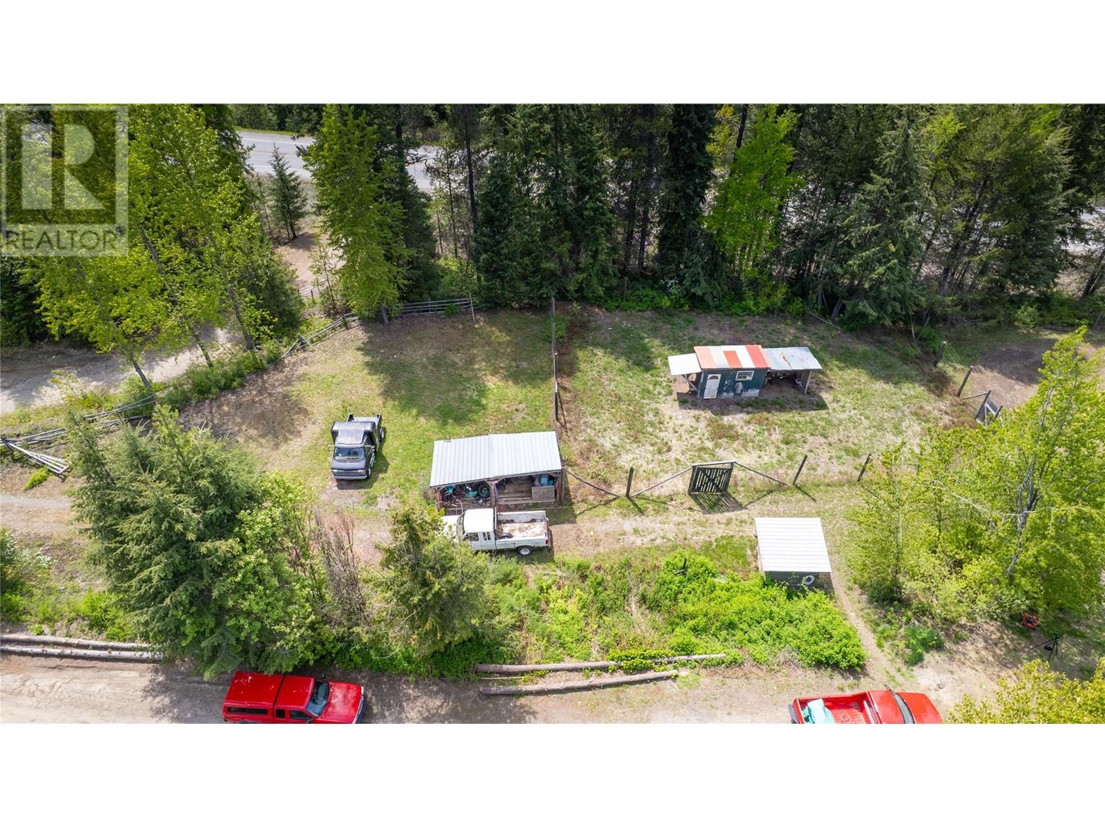 9800 3 Highway, Grand Forks, BC V0H1H5