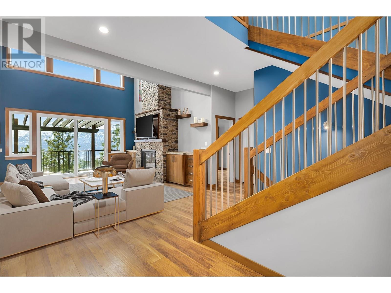 13598 Townsend Drive, Lake Country, BC V4V2S8