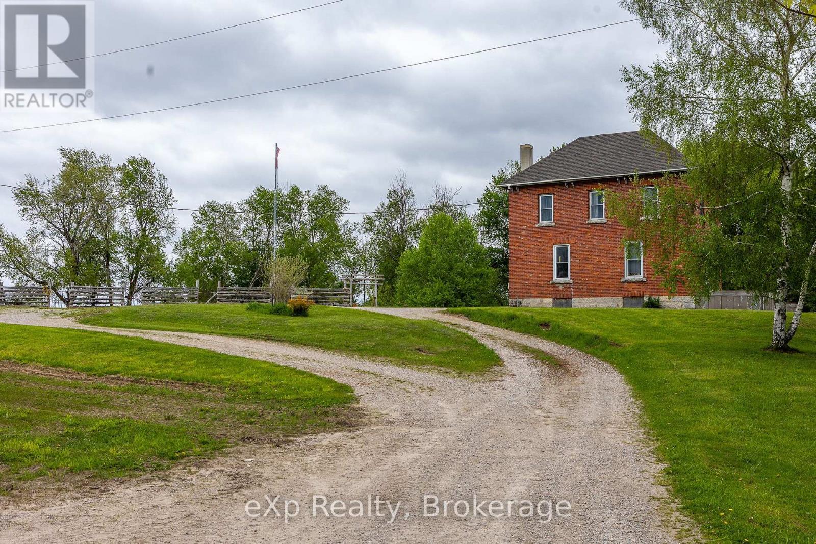 216 Concession 10 E, Arran-Elderslie, Ontario  N0H 2N0 - Photo 26 - X12176388