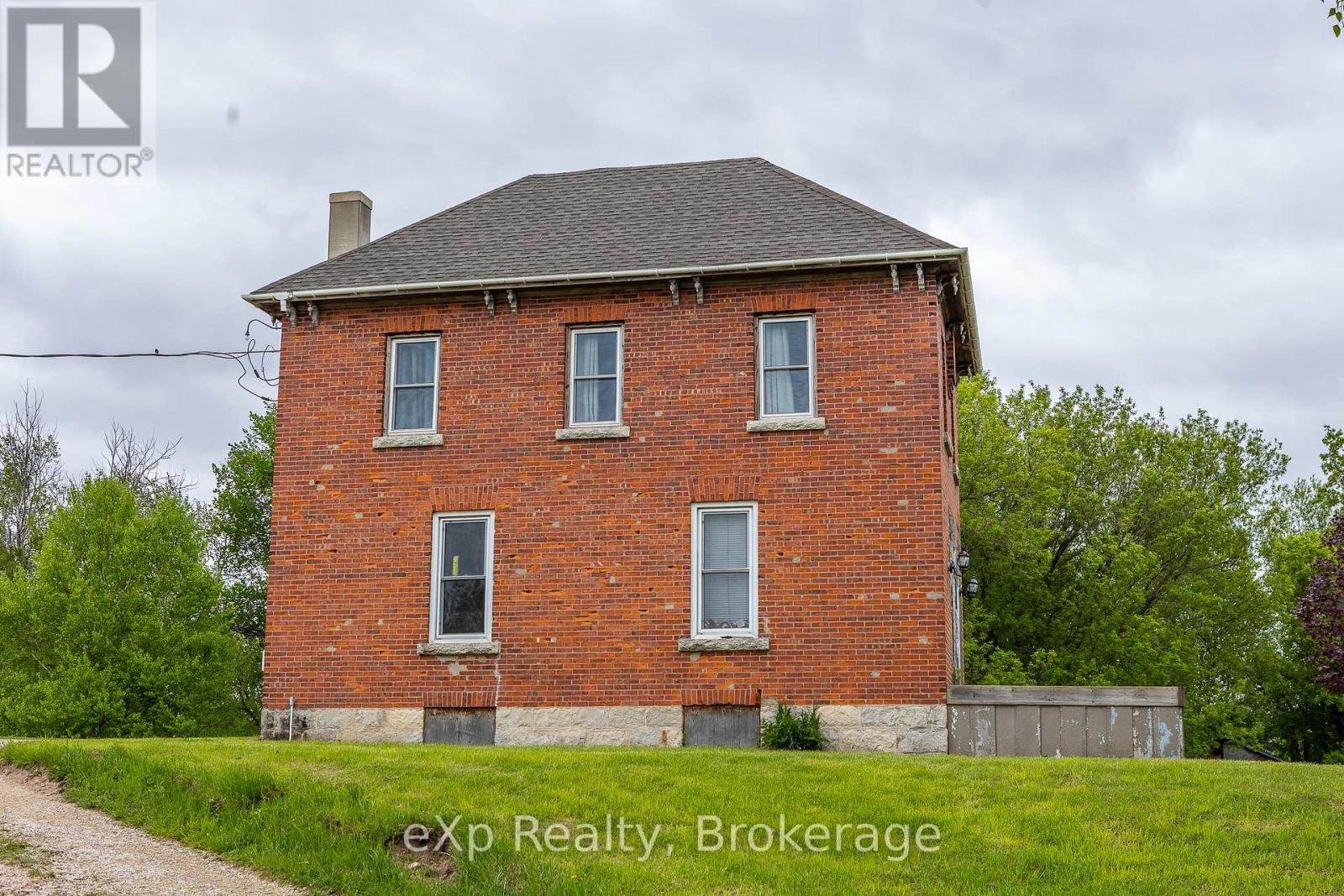 216 Concession 10 E, Arran-Elderslie, Ontario  N0H 2N0 - Photo 28 - X12176388