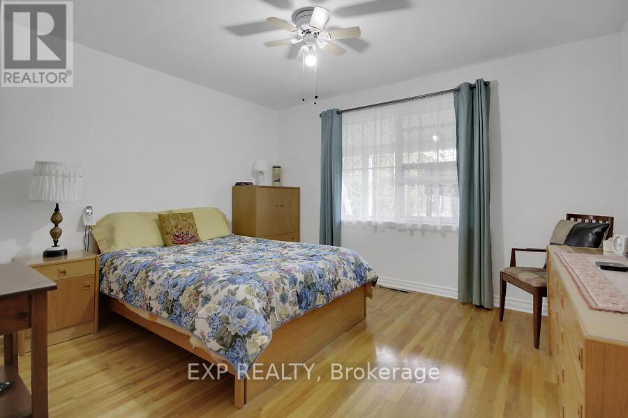 819 Hamlet Road, Ottawa, Ontario  K1G 1R1 - Photo 42 - X12176384