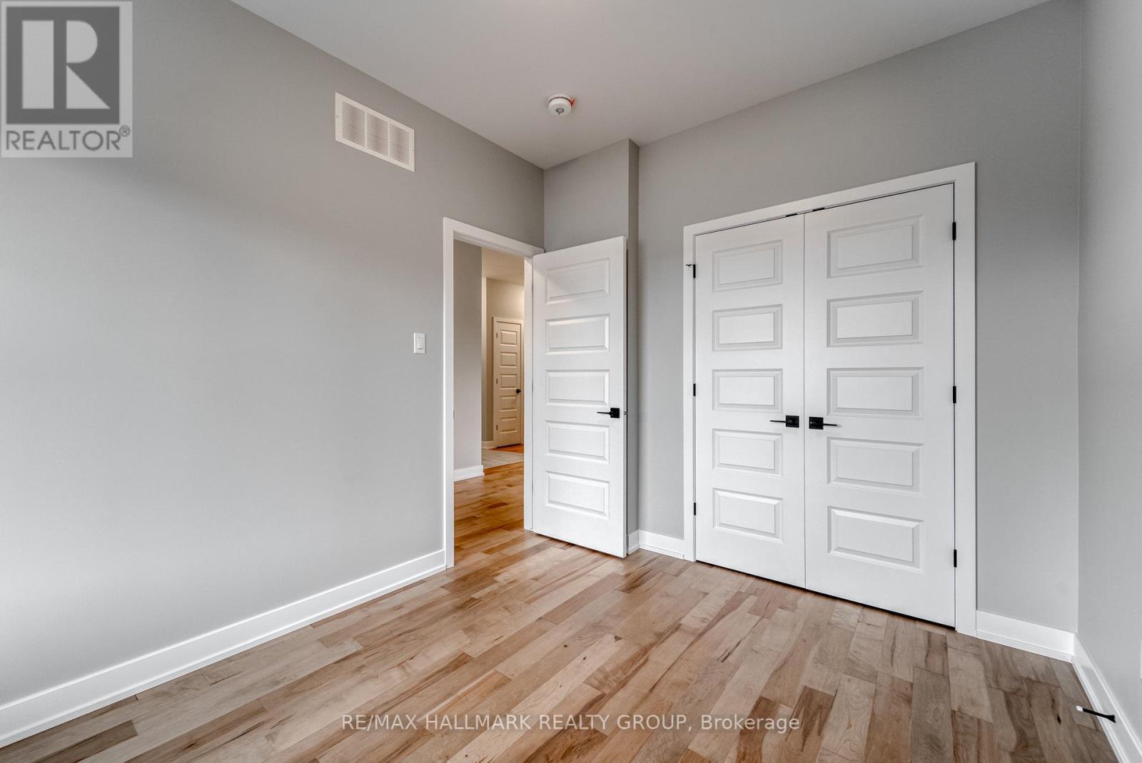310 Zakari Street, Casselman, Ontario  K0A 1M0 - Photo 6 - X12176409