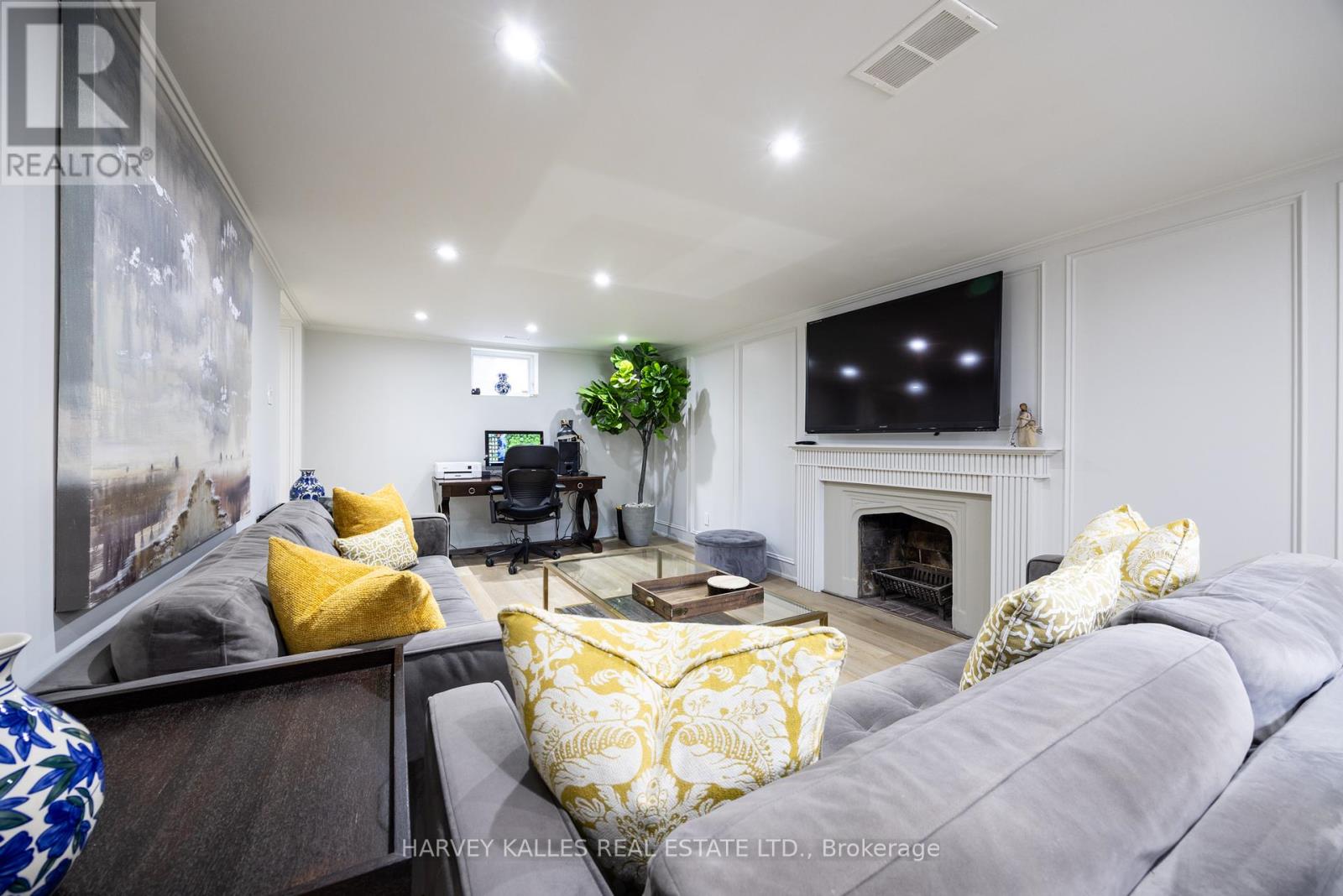84 Kimbark Boulevard, Toronto, Ontario  M5N 2Y1 - Photo 32 - C12176165