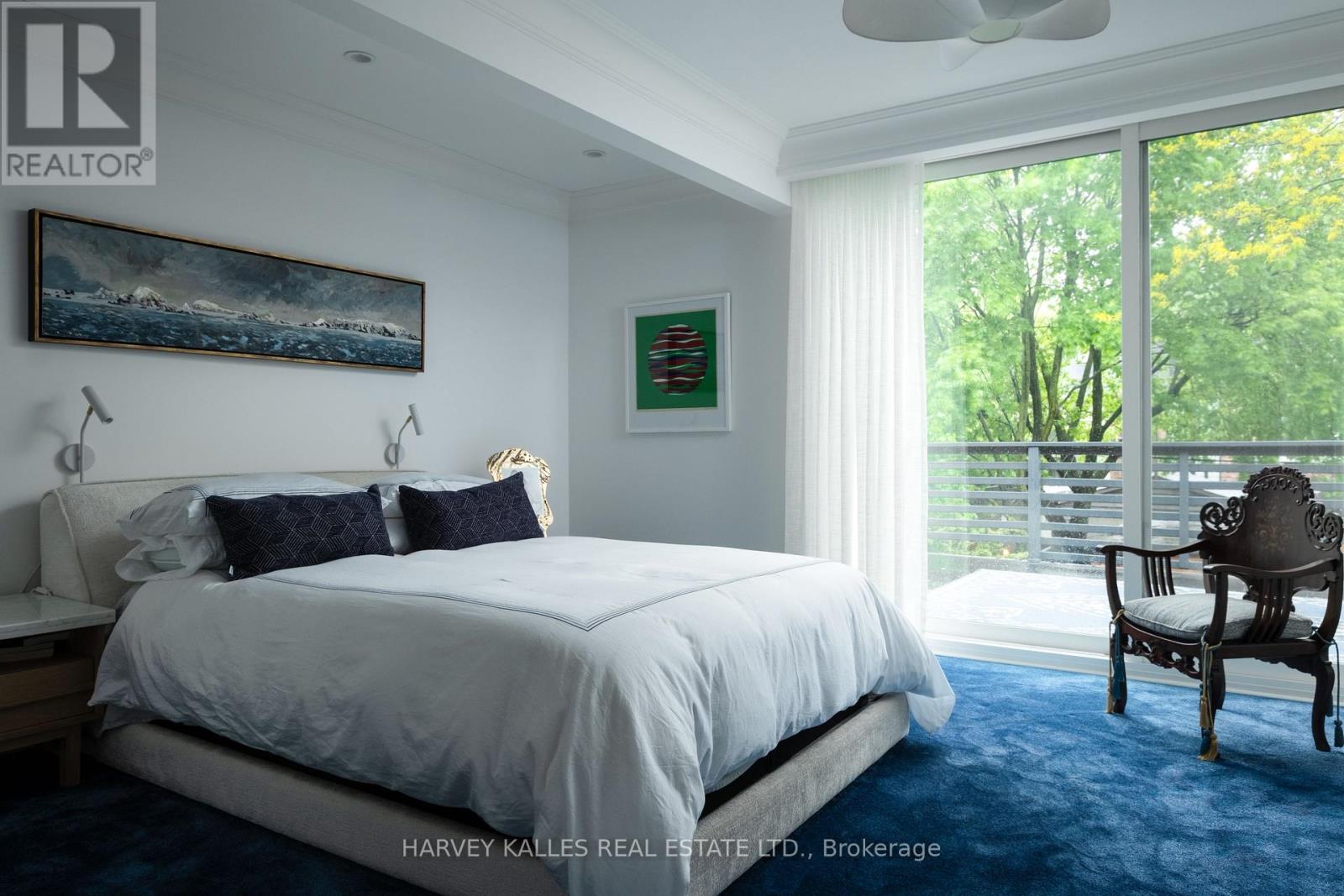 26 Mcmaster Avenue, Toronto, Ontario  M4V 1A9 - Photo 23 - C12176278
