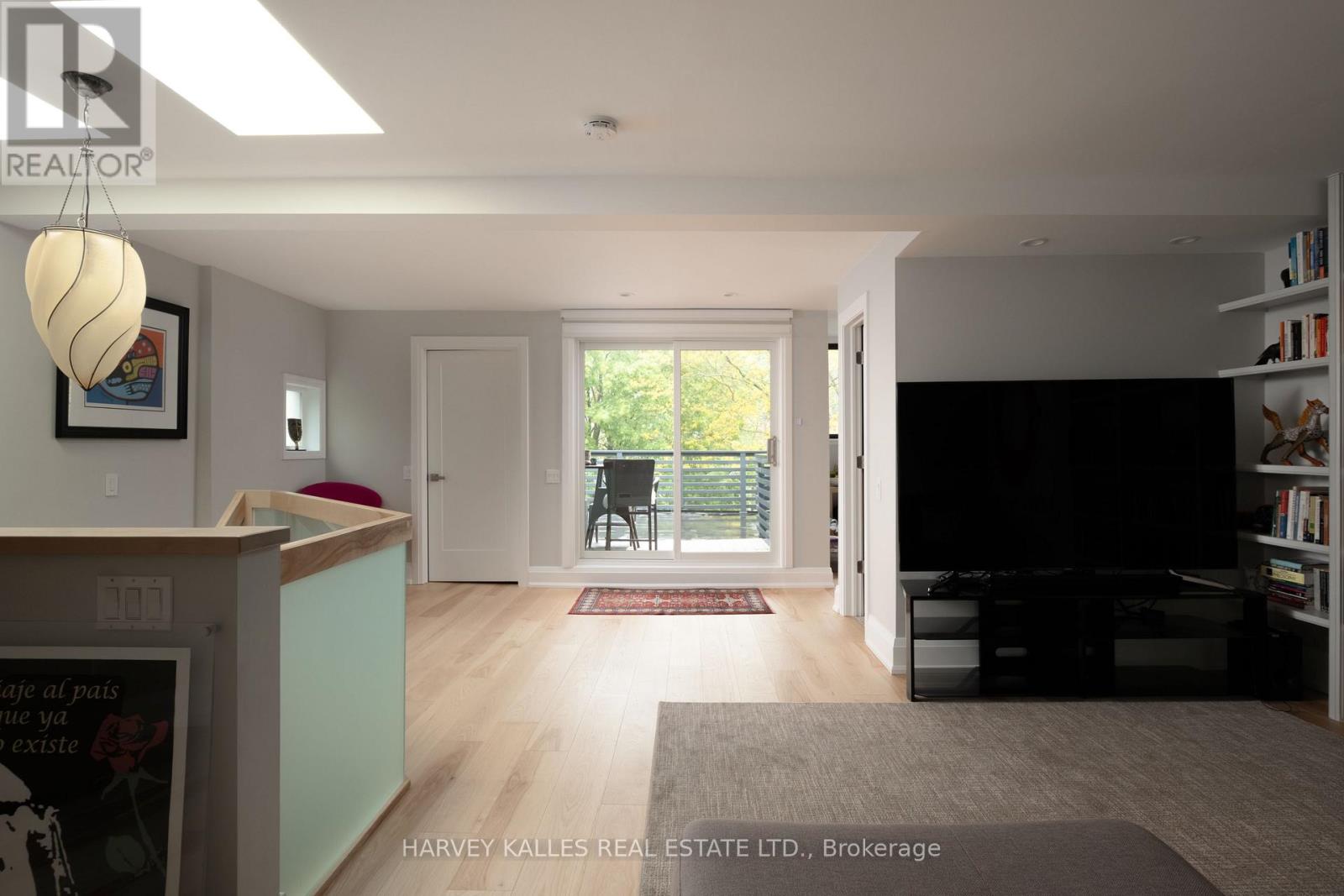 26 Mcmaster Avenue, Toronto, Ontario  M4V 1A9 - Photo 37 - C12176278